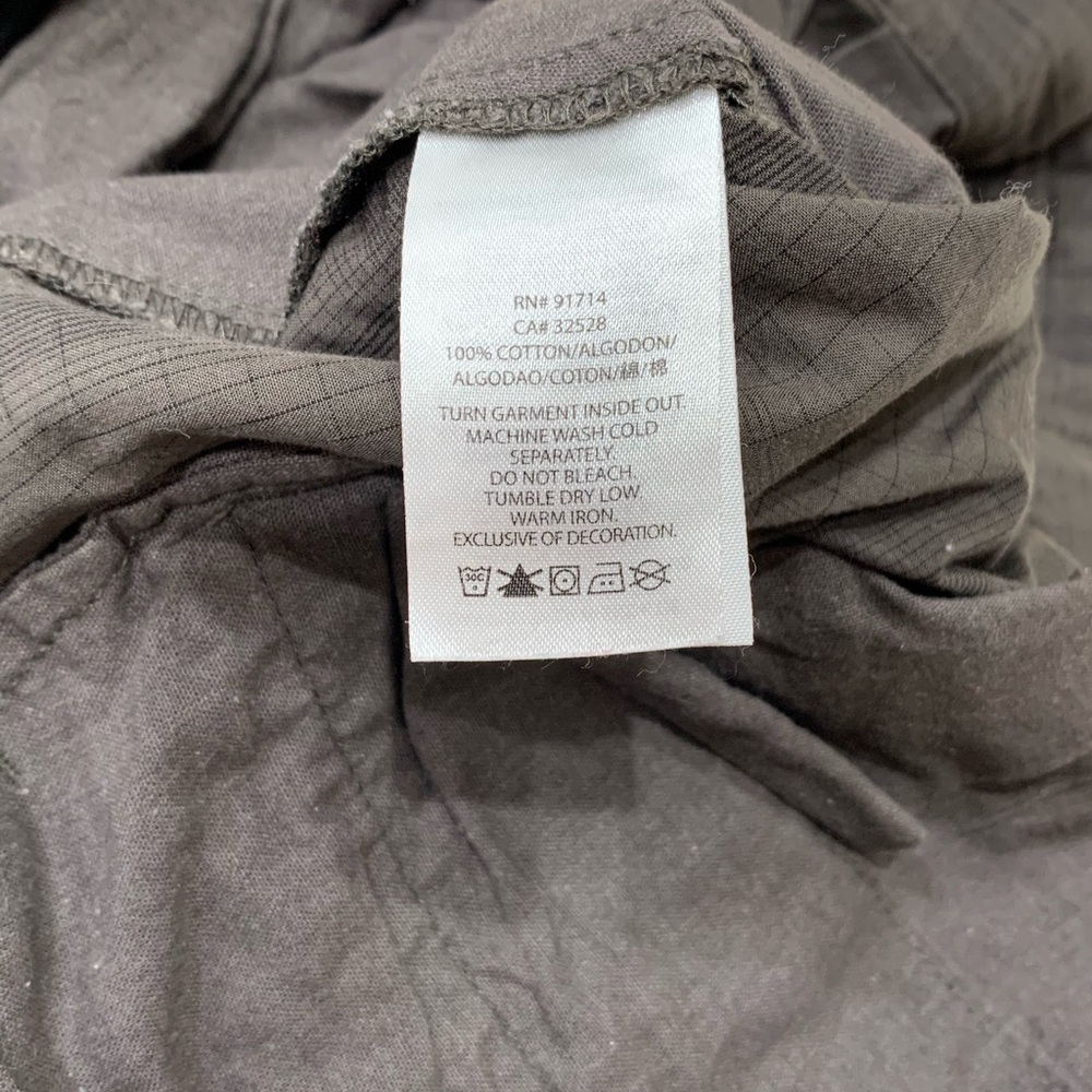Armani Exchange A/X Cargo Shorts size 30 - Picture 7 of 9
